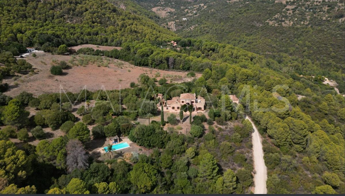 Finca for sale in Gaucin