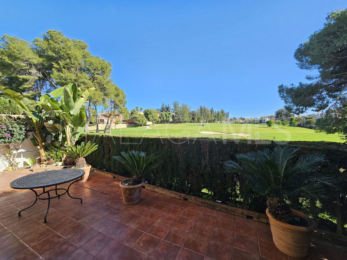 Villa for sale in Guadalmina Alta