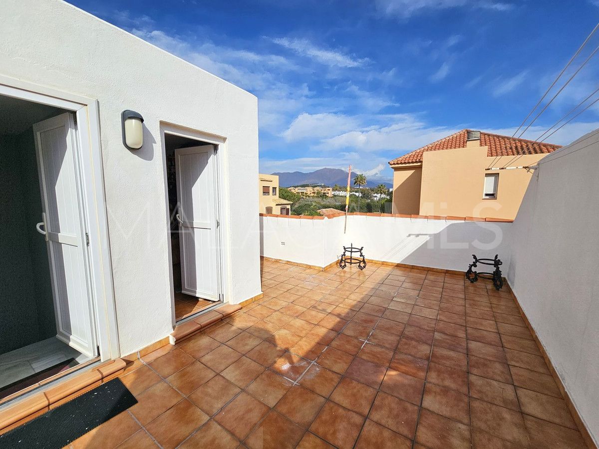 Villa for sale in Casares Playa