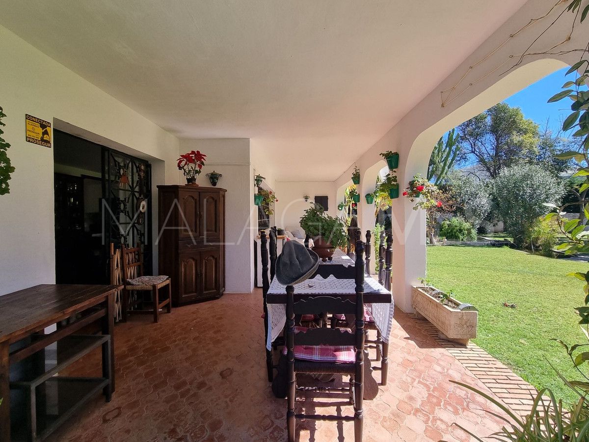 Villa for sale in Marbella - Puerto Banus