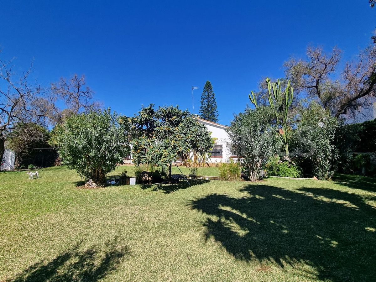 Villa for sale in Marbella - Puerto Banus