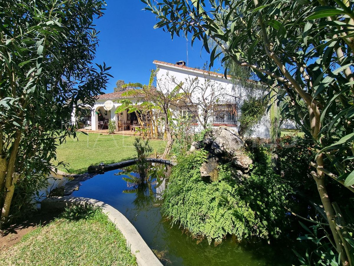 Villa for sale in Marbella - Puerto Banus