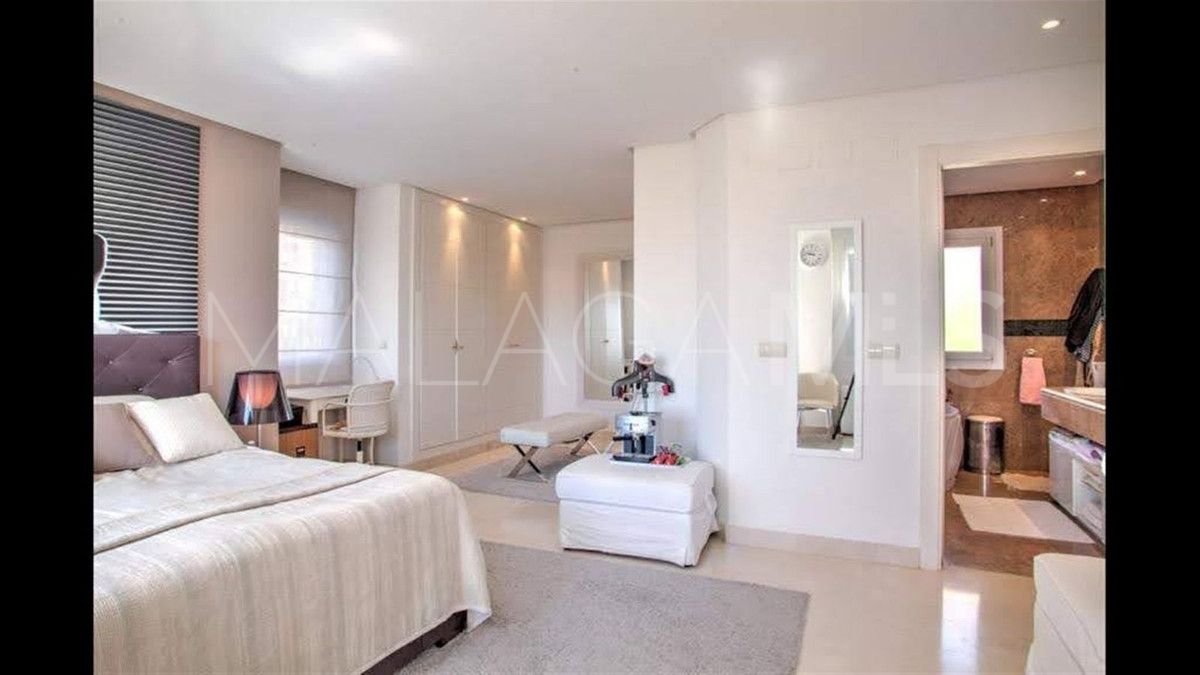 2 bedrooms apartment for sale in Nueva Andalucia