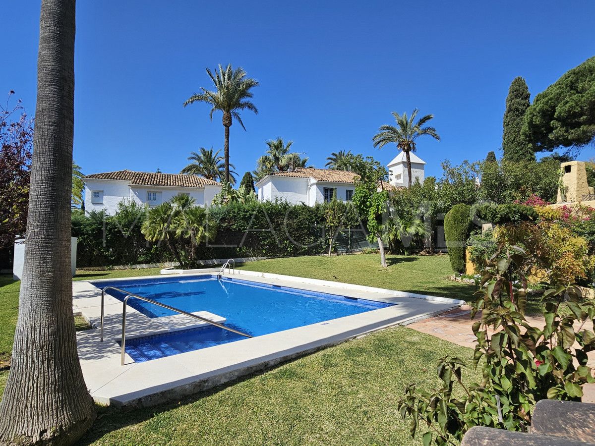 3 bedrooms Sierra Blanca villa for sale