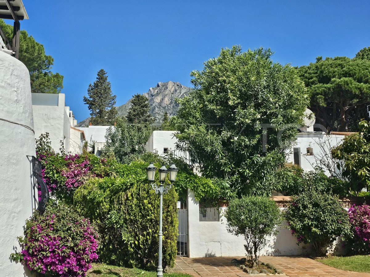 Buy Sierra Blanca villa