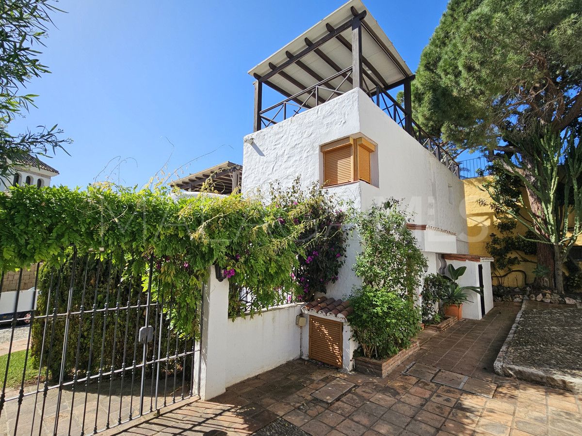 Villa for sale in Sierra Blanca