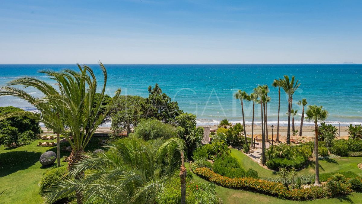 Apartamento for sale in Estepona de 3 bedrooms