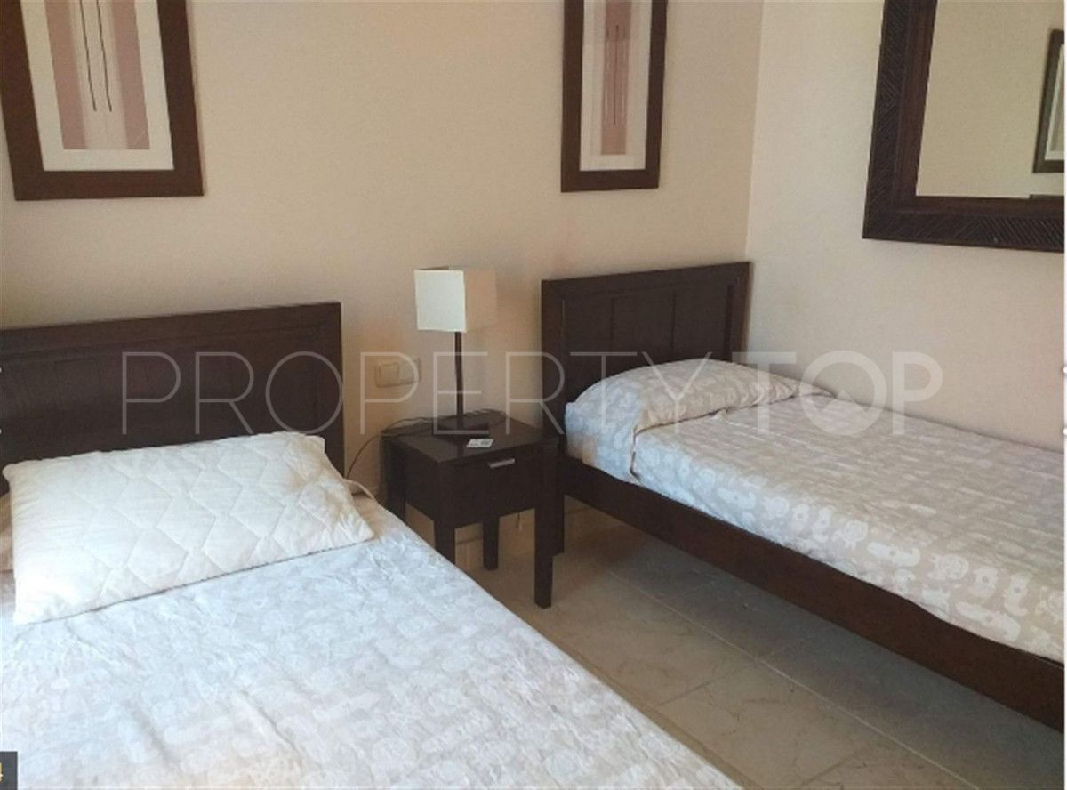 Comprar apartamento en Atalaya de 2 dormitorios