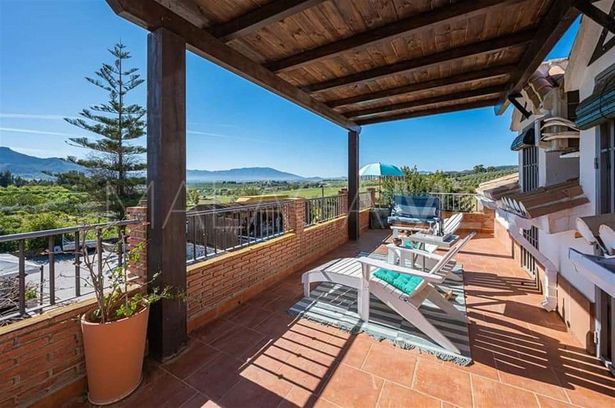 Villa for sale in Pizarra