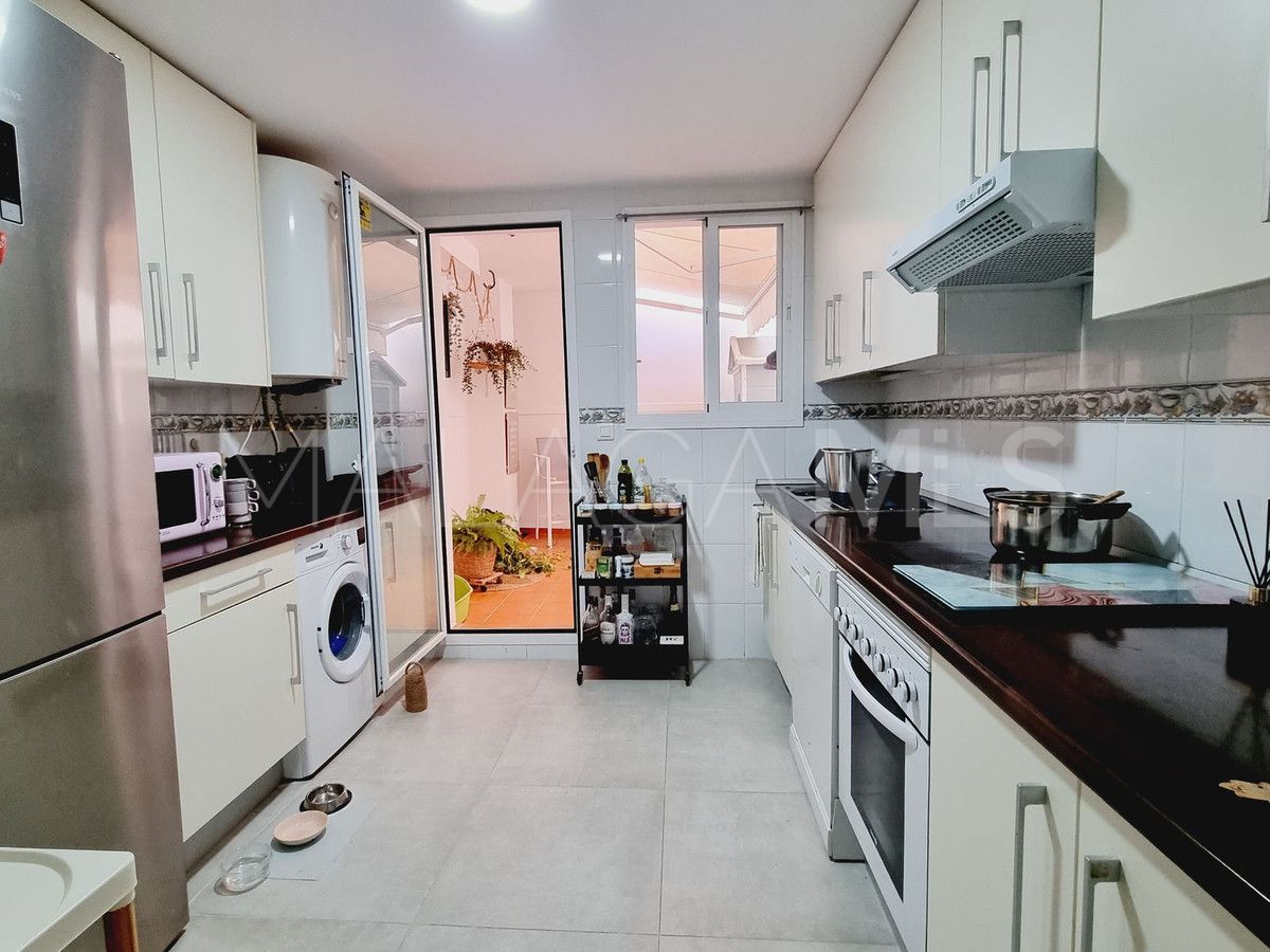 Se vende apartamento planta baja in Casares Playa de 3 bedrooms