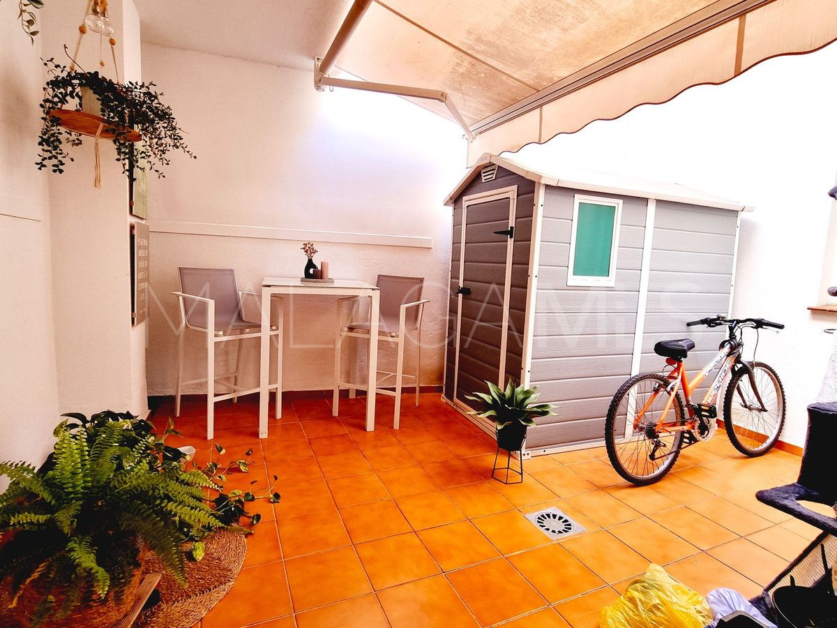 Se vende apartamento planta baja in Casares Playa de 3 bedrooms