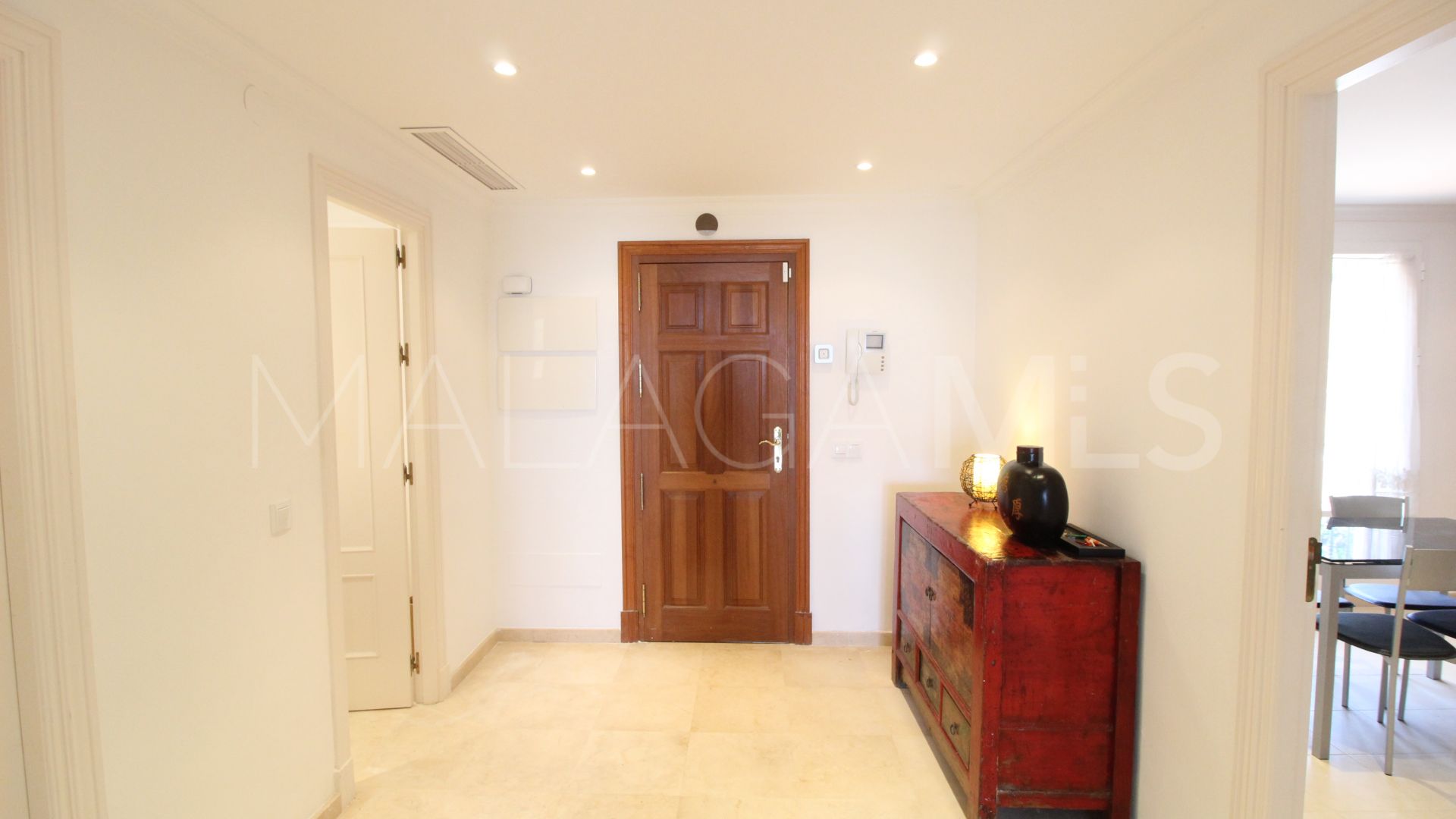 Town house for sale in La Alqueria