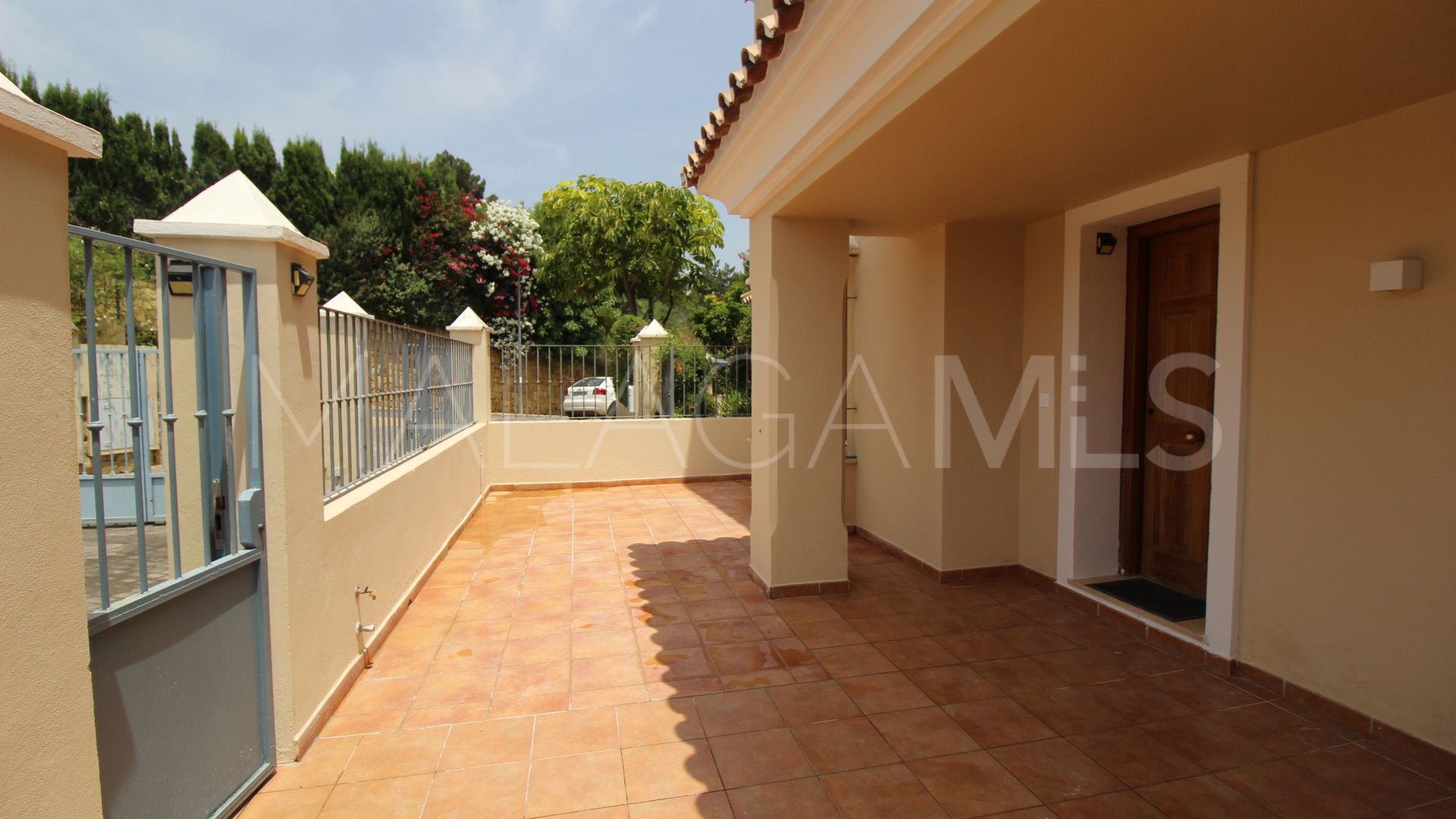Town house for sale in La Alqueria