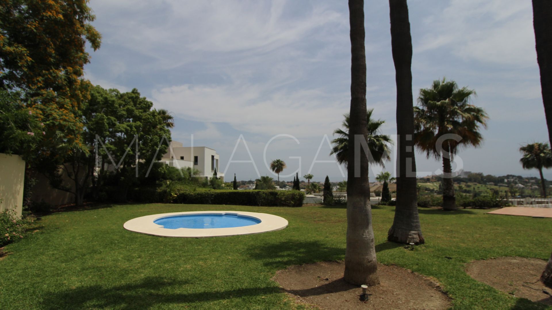 Town house for sale in La Alqueria
