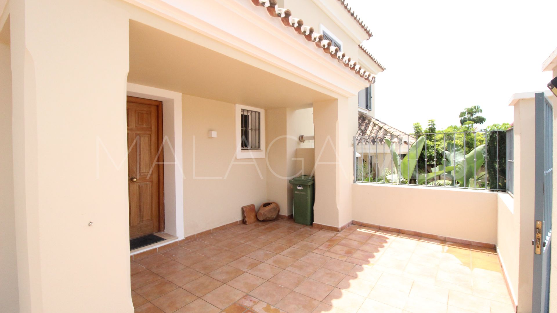 Town house for sale in La Alqueria
