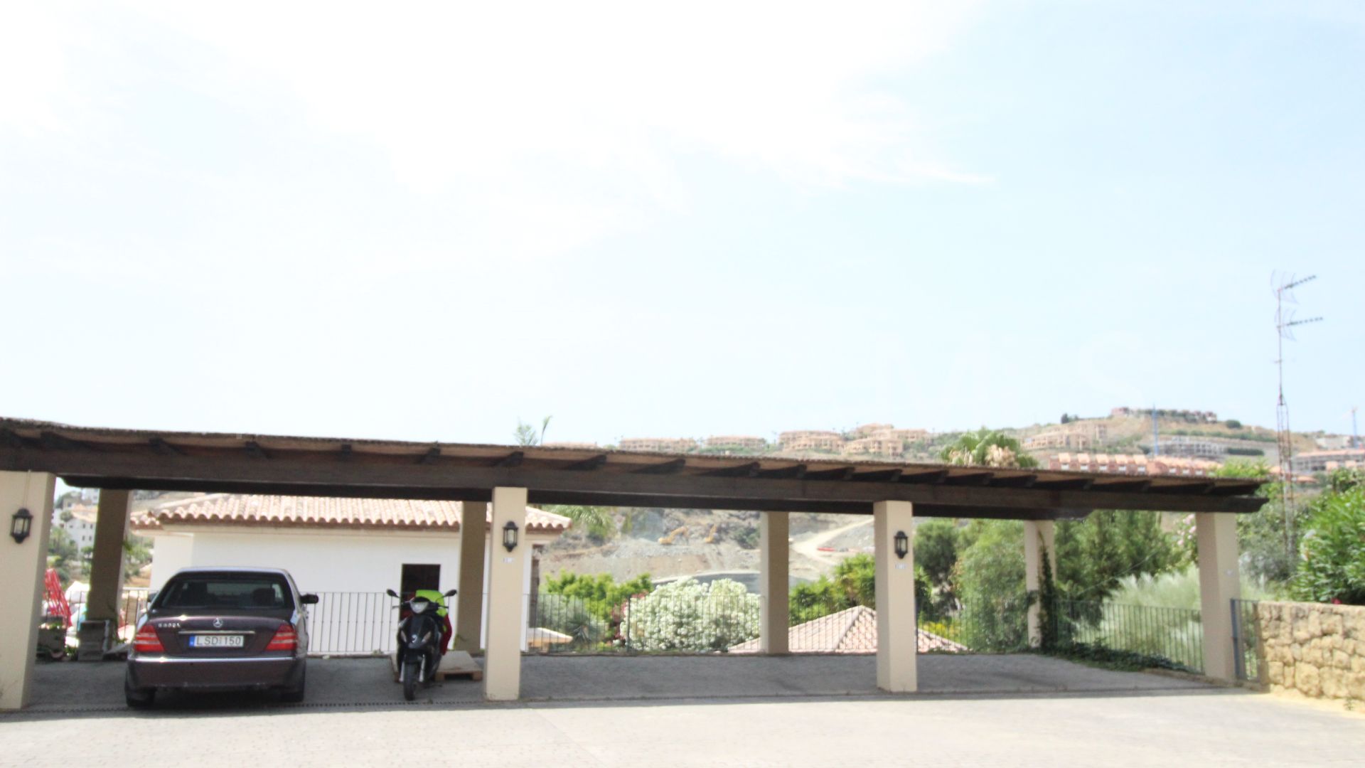 Town house for sale in La Alqueria