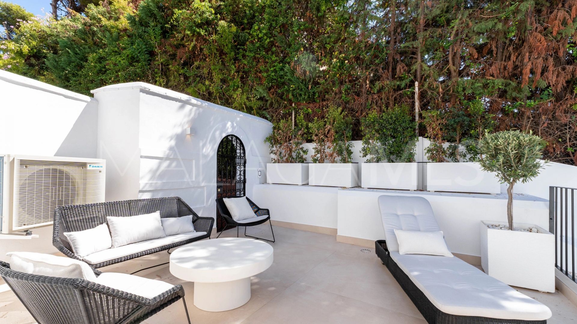 Maison de ville for sale in Las Lomas del Marbella Club