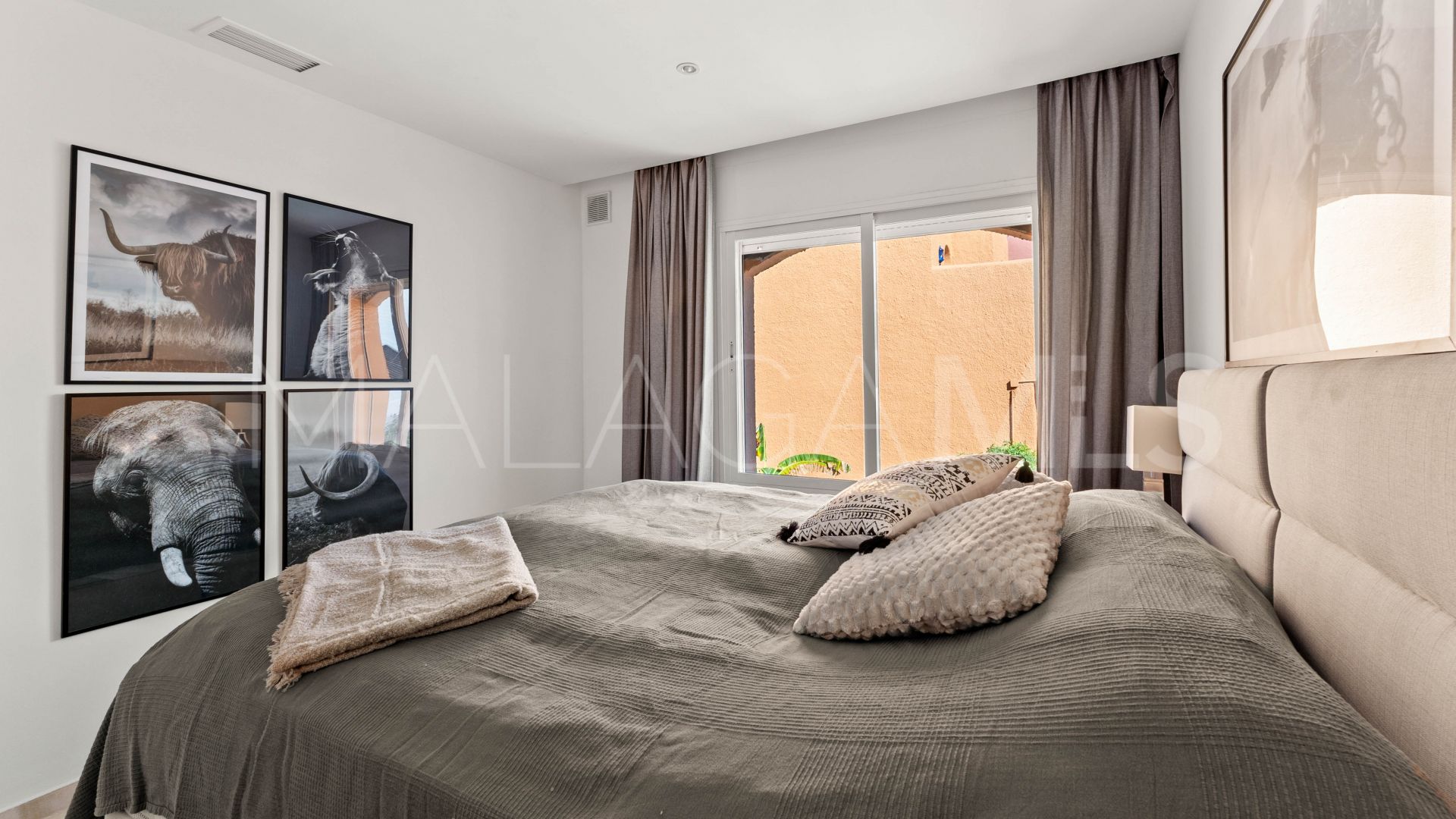 3 bedrooms Nueva Andalucia town house for sale