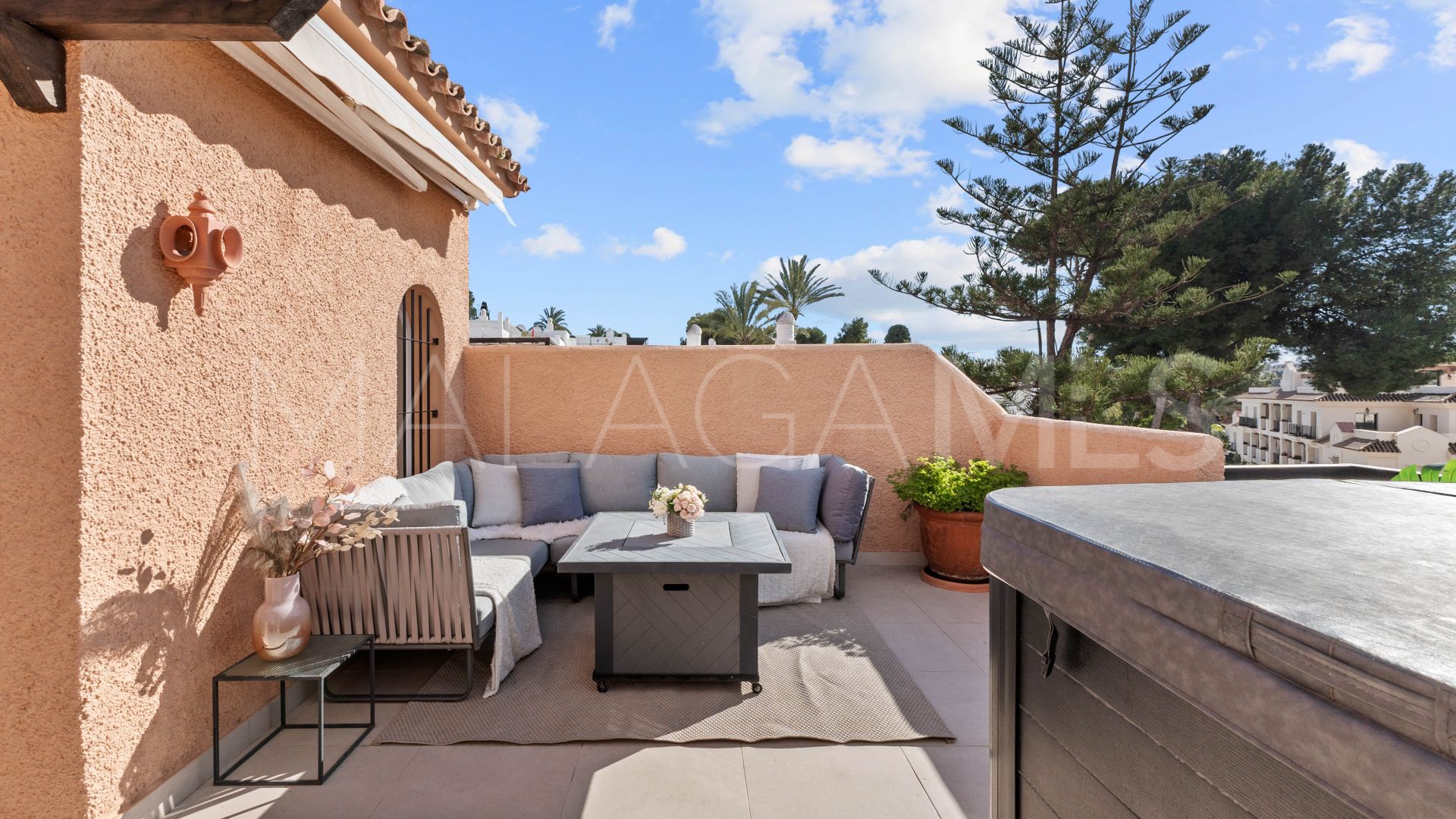 3 bedrooms Nueva Andalucia town house for sale