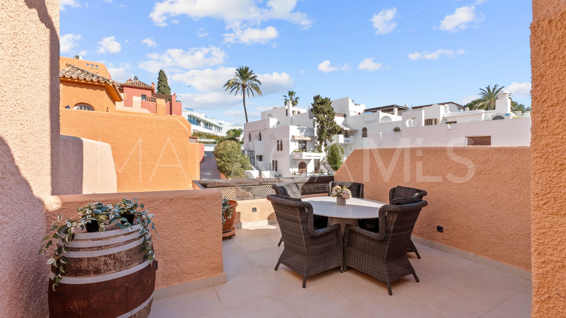 3 bedrooms Nueva Andalucia town house for sale