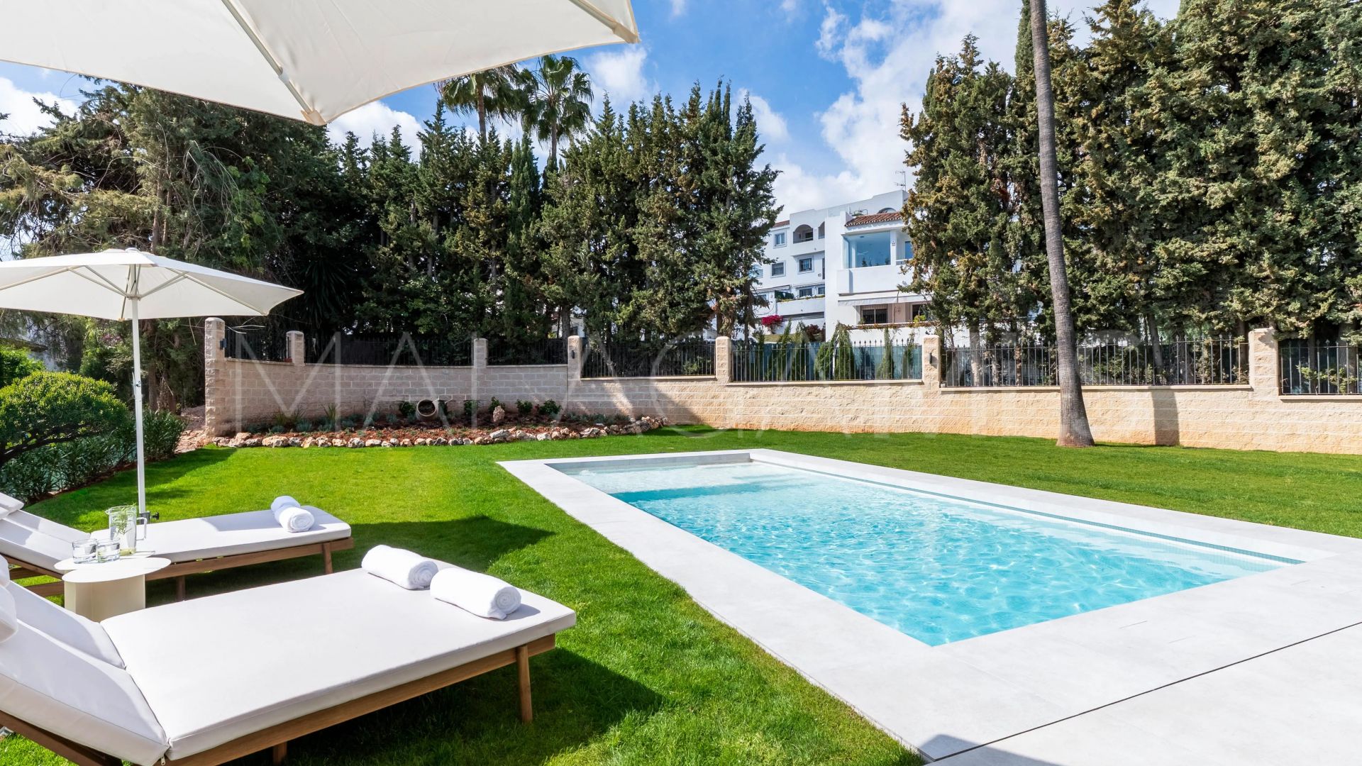Villa for sale with 4 bedrooms in Supermanzana H