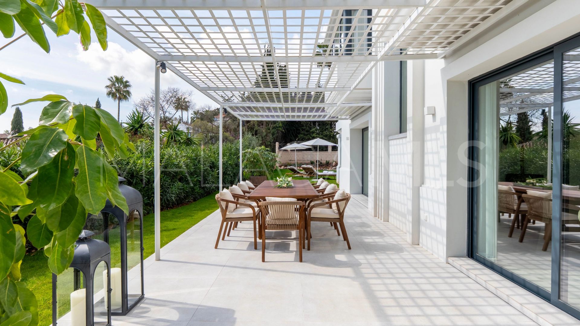 Villa for sale with 4 bedrooms in Supermanzana H