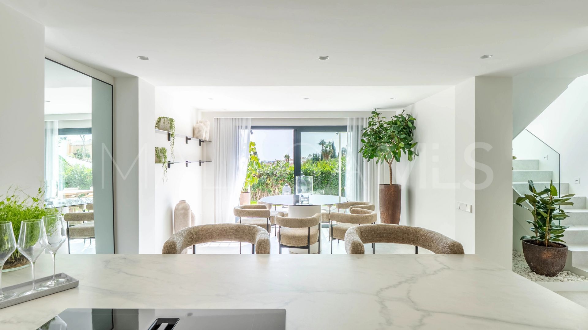 Villa for sale with 4 bedrooms in Supermanzana H