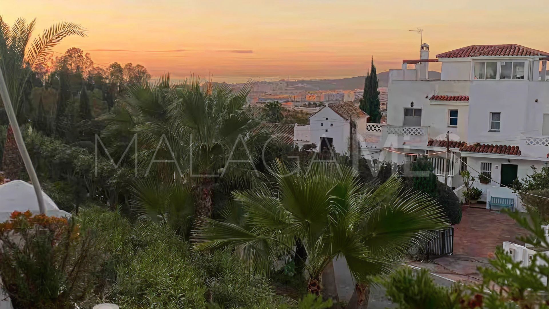 Lägenhet for sale in Las Lomas de Mijas