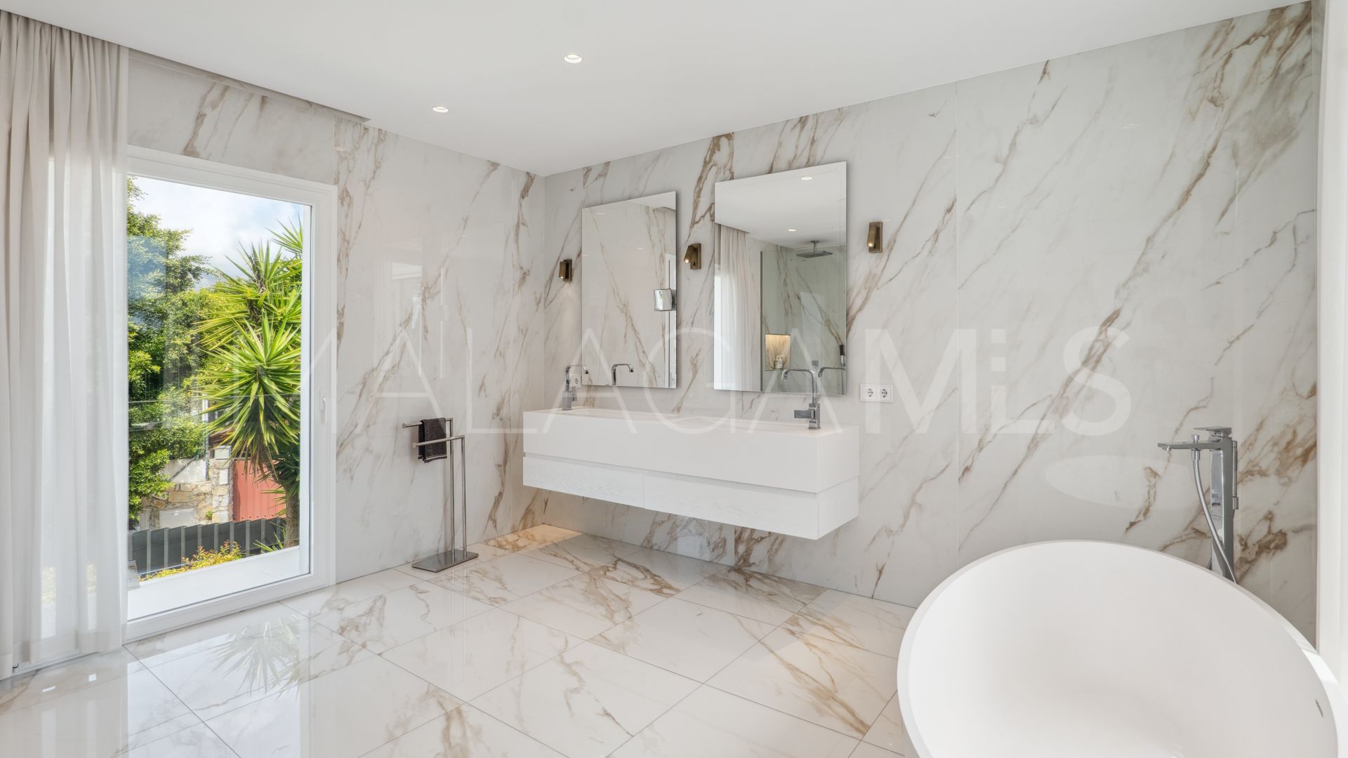 Villa for sale in La Pera
