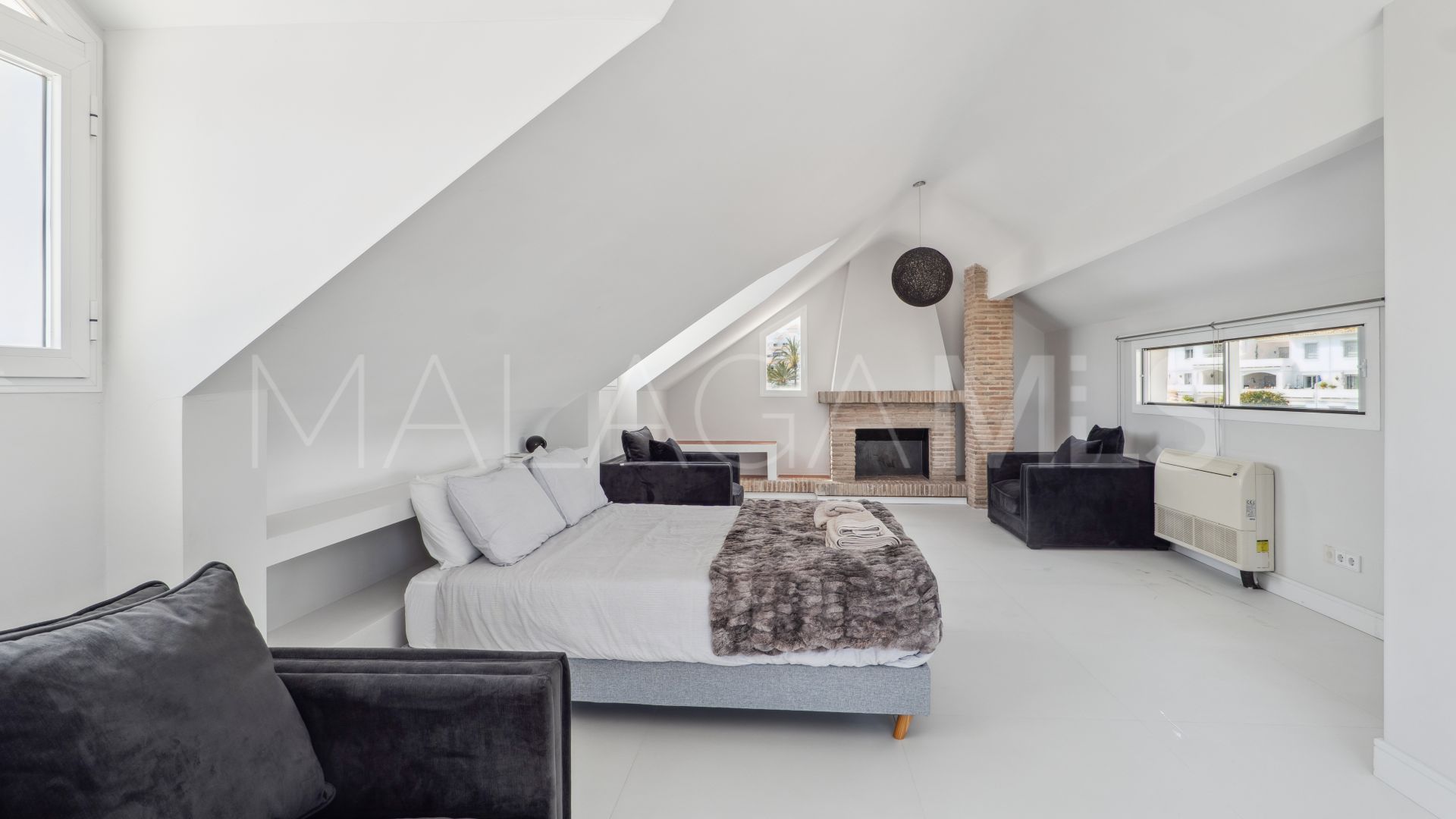 Villa for sale in La Pera