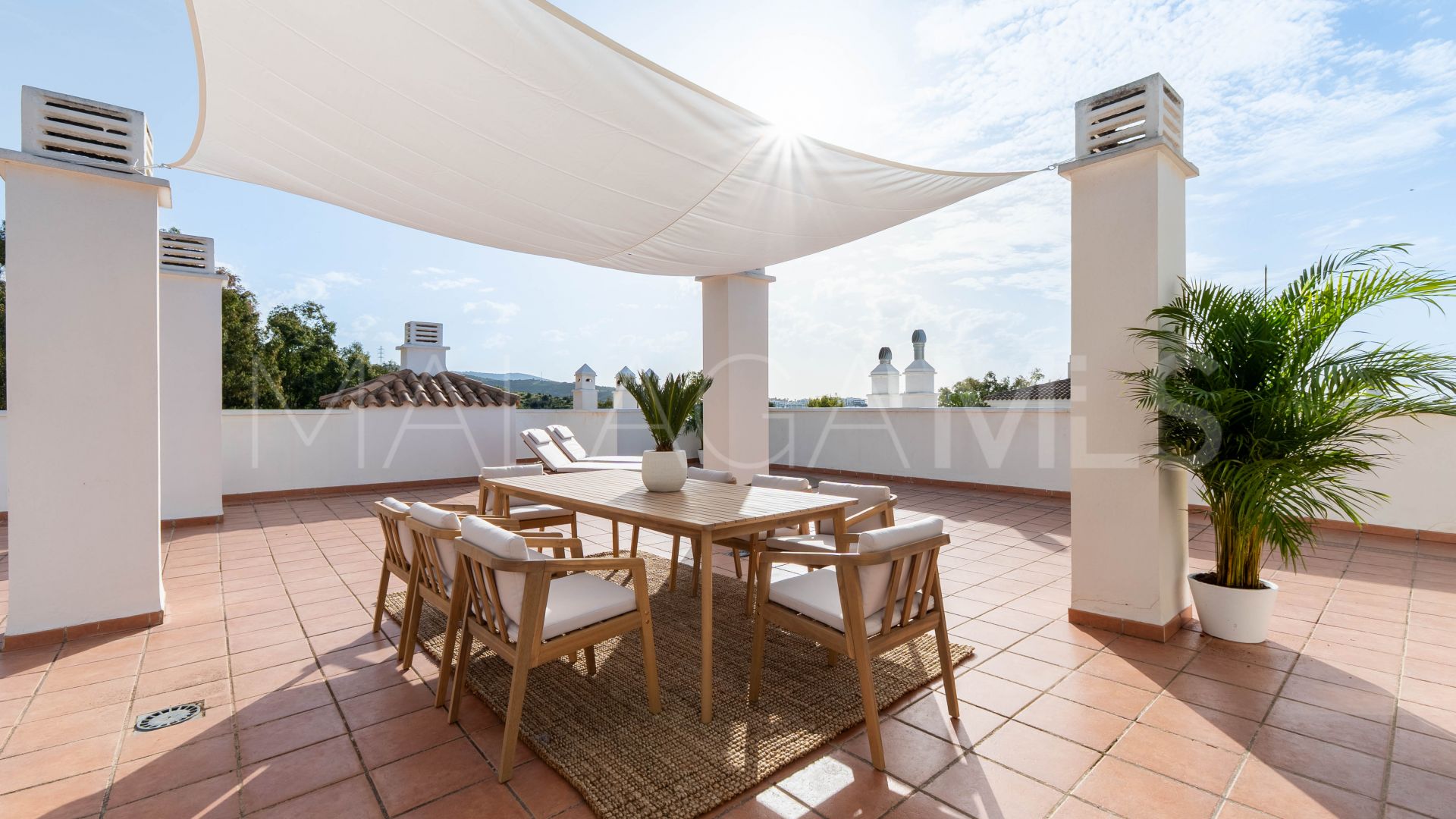 Se vende atico duplex in Las Lomas de Rio Real