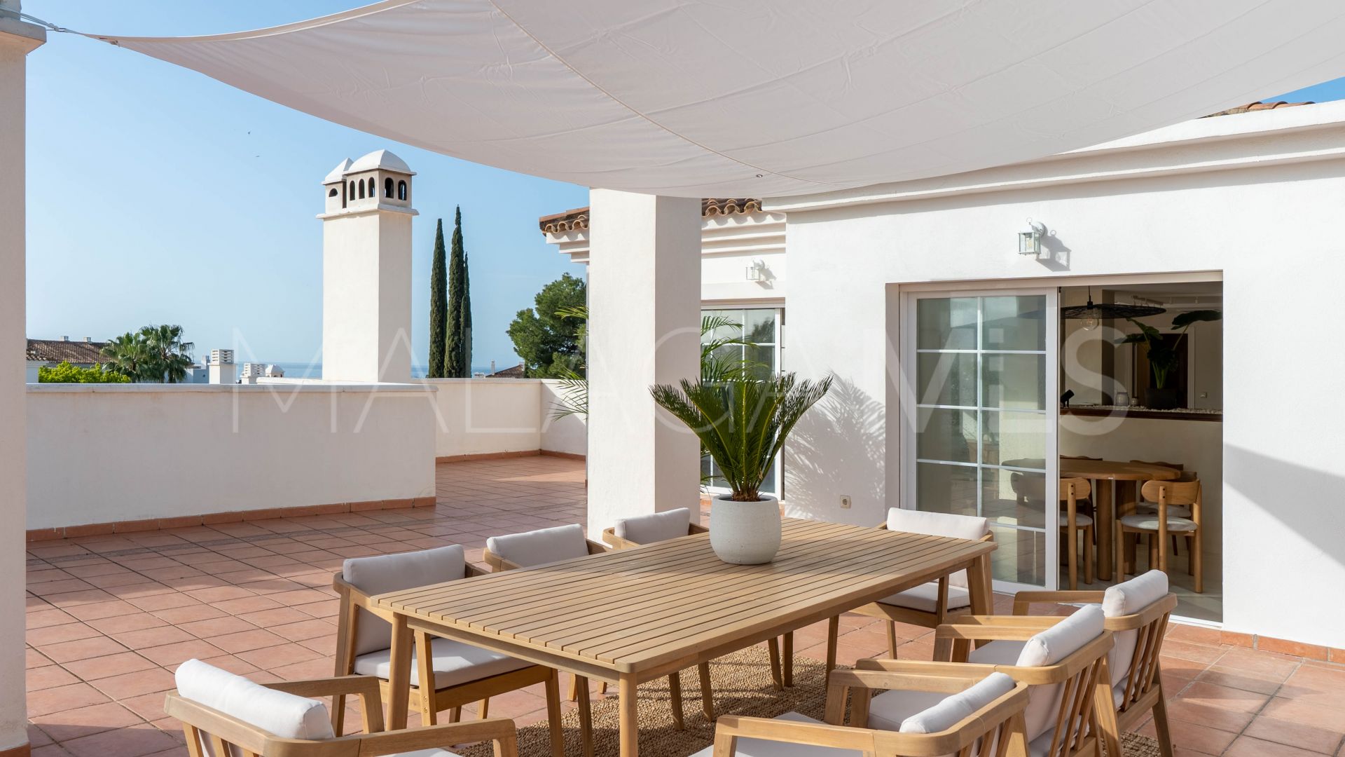 Se vende atico duplex in Las Lomas de Rio Real