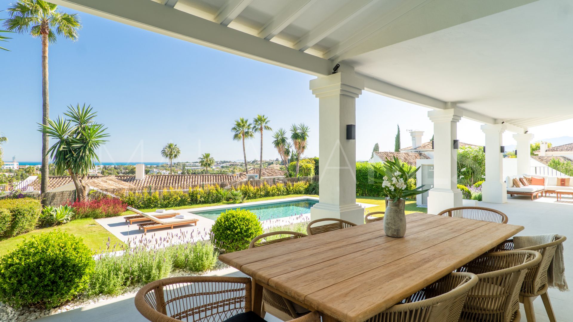 Villa for sale in Los Naranjos