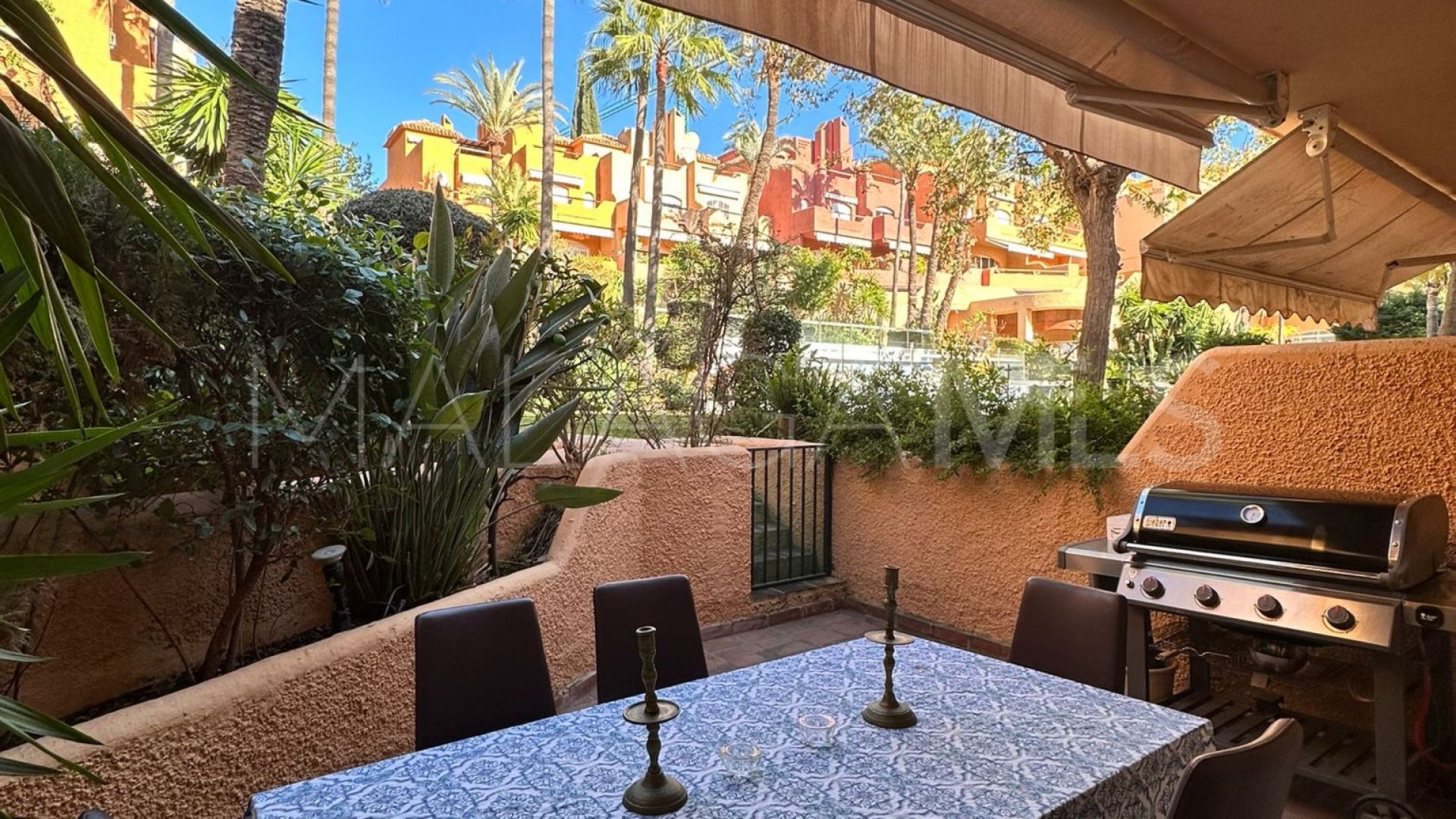El Palmeral town house for sale