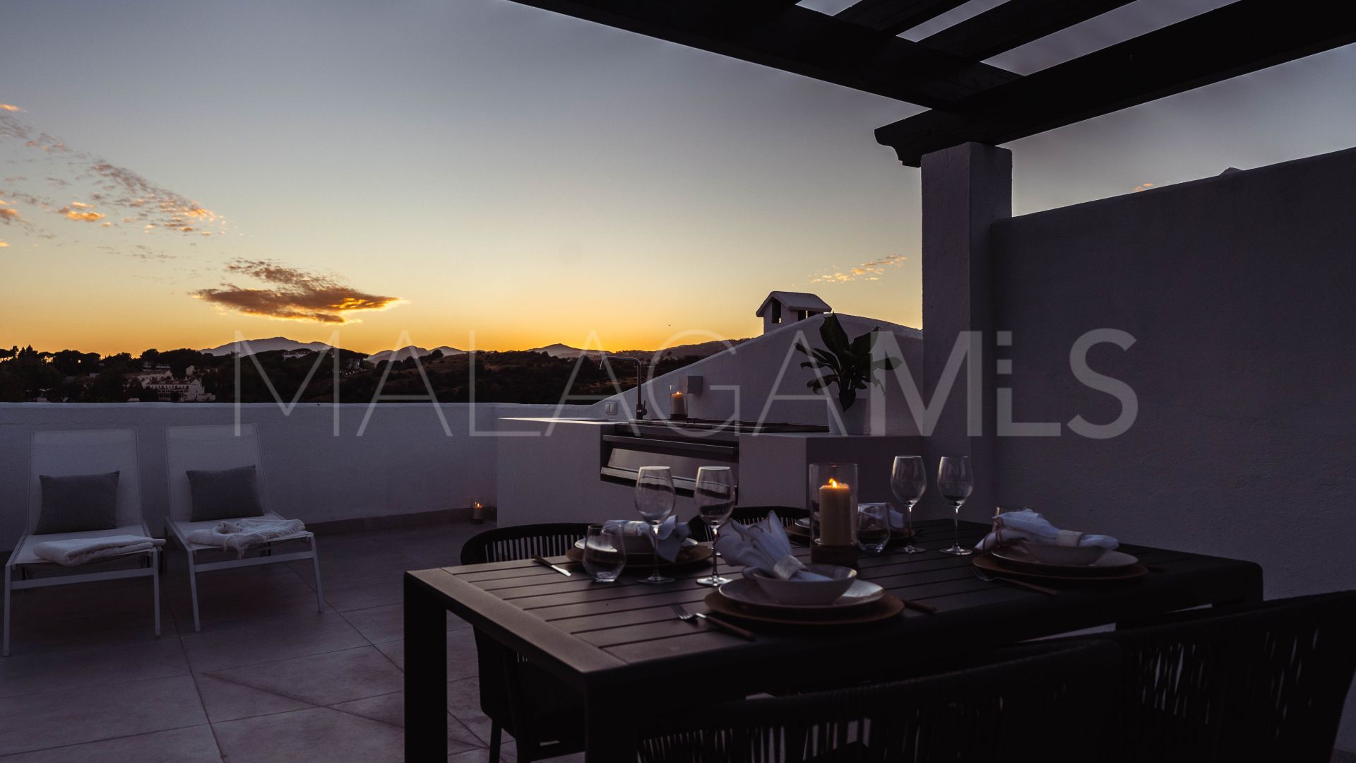 Takvåning for sale in Marbella City