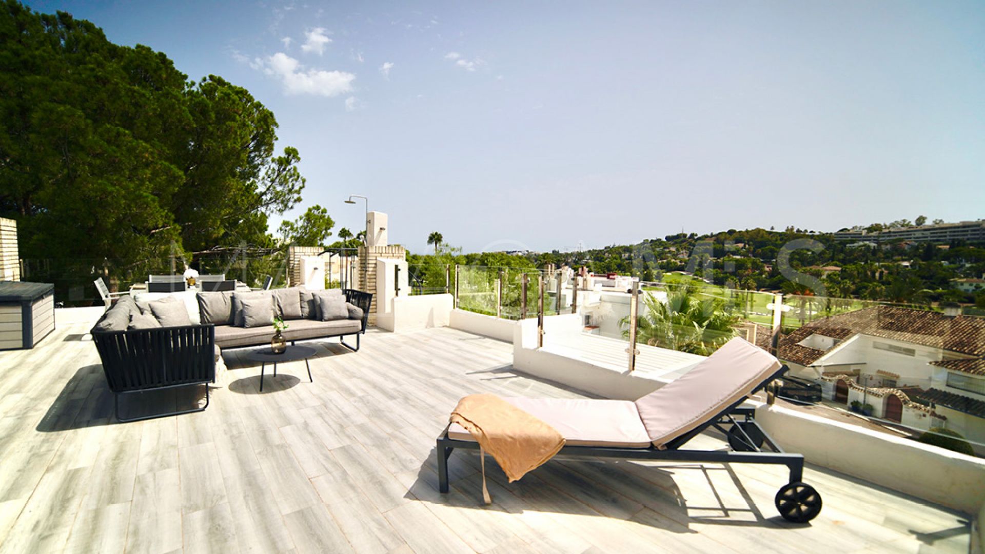 Appartement terrasse for sale in Nueva Andalucia