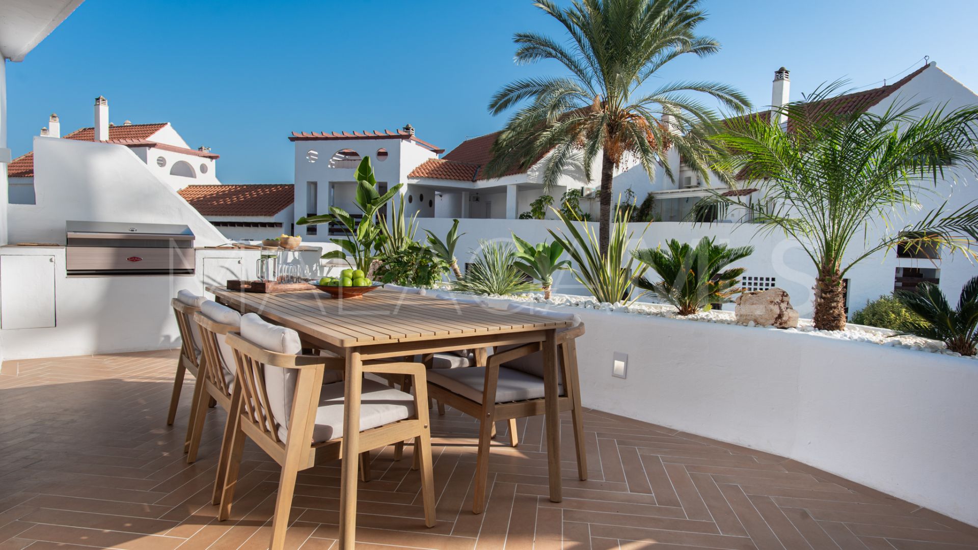 Lägenhet for sale in Nueva Andalucia
