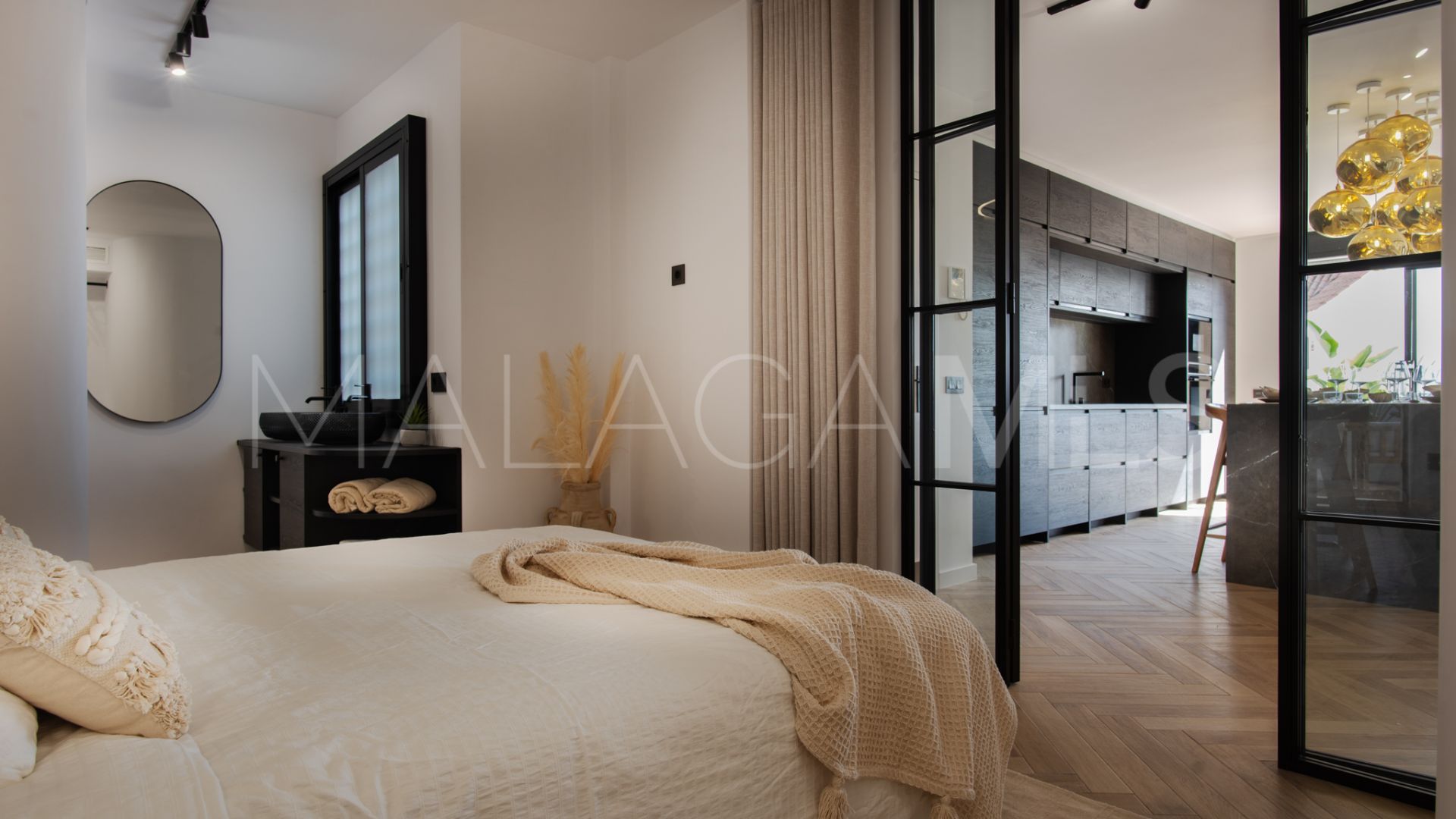 Lägenhet for sale in Nueva Andalucia