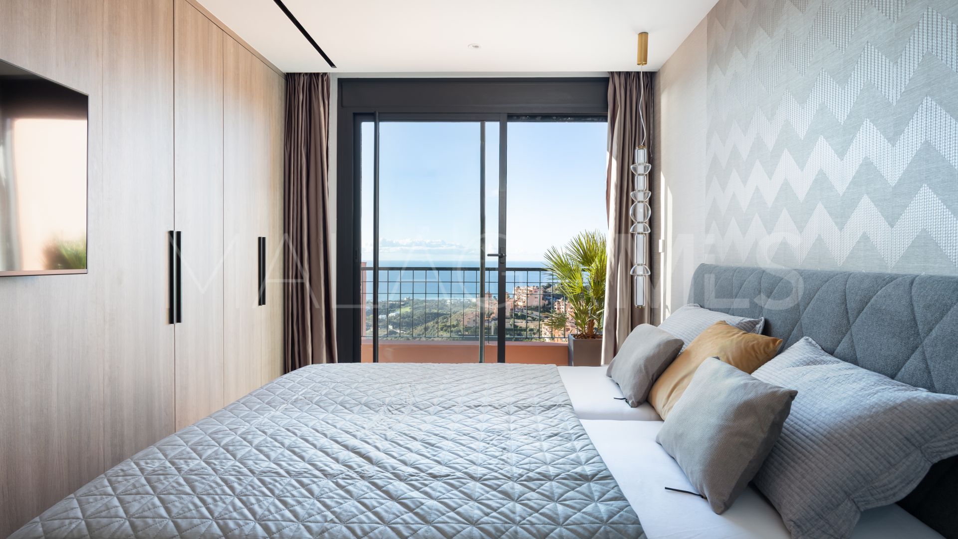 For sale apartment in Cascadas de las Lomas with 3 bedrooms