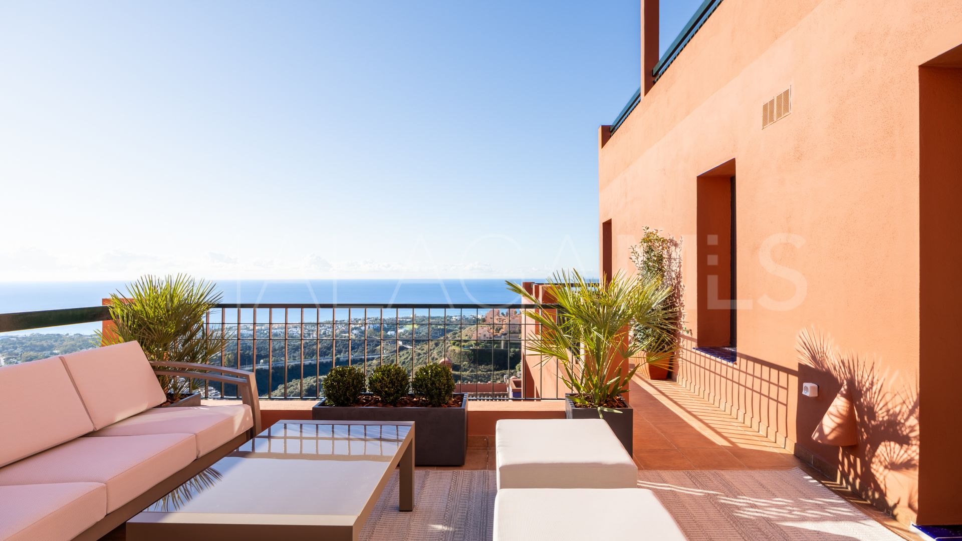 For sale apartment in Cascadas de las Lomas with 3 bedrooms