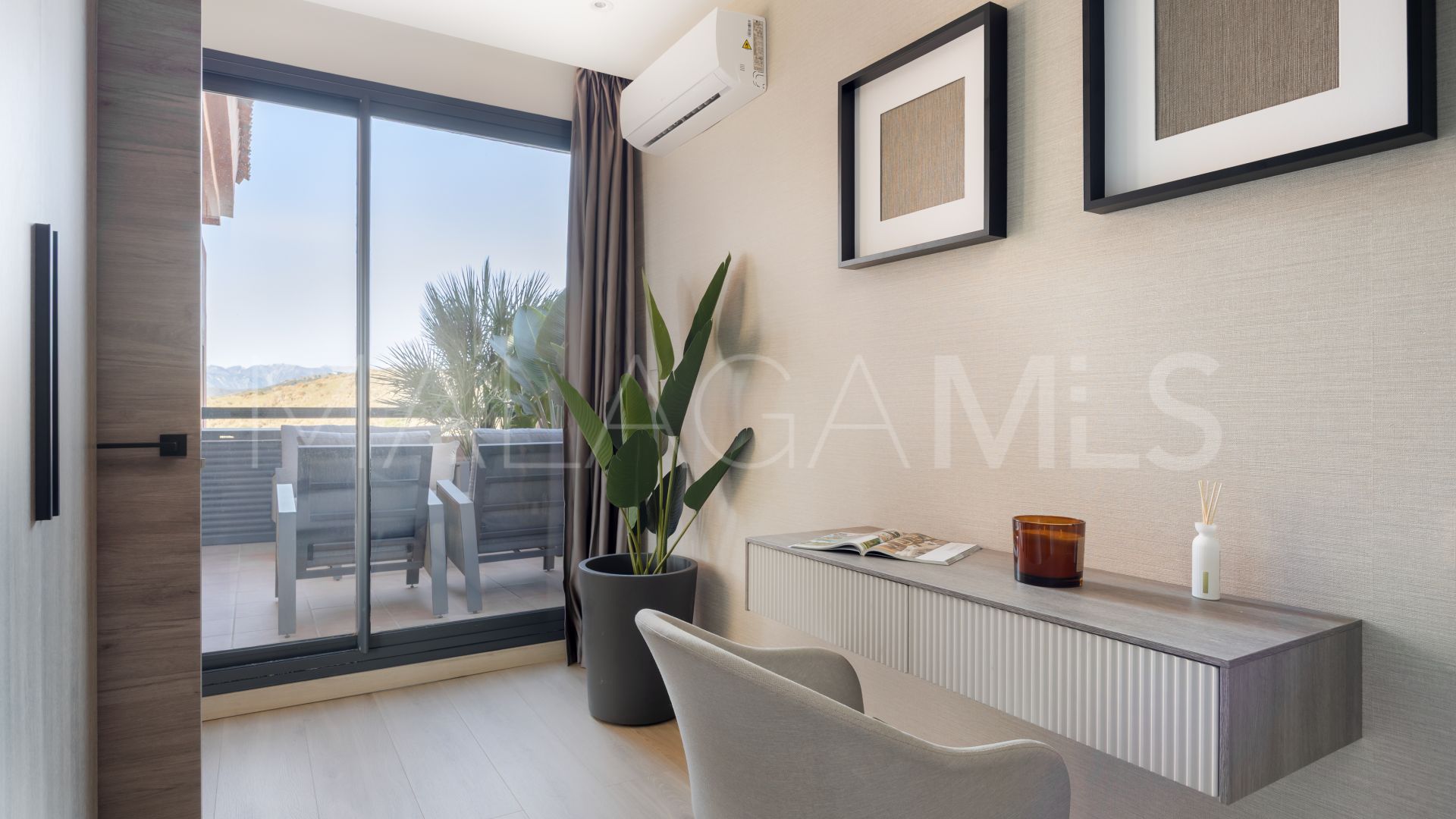 For sale apartment in Cascadas de las Lomas with 3 bedrooms