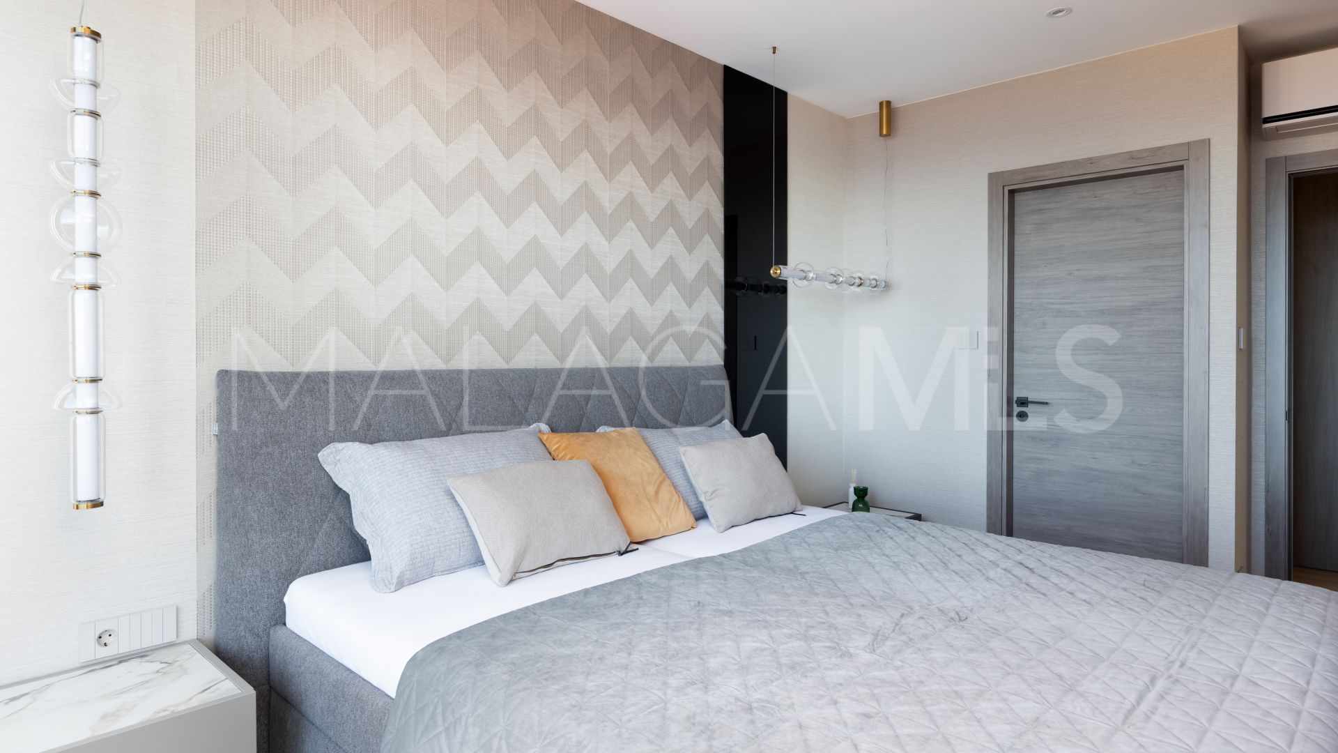 For sale apartment in Cascadas de las Lomas with 3 bedrooms