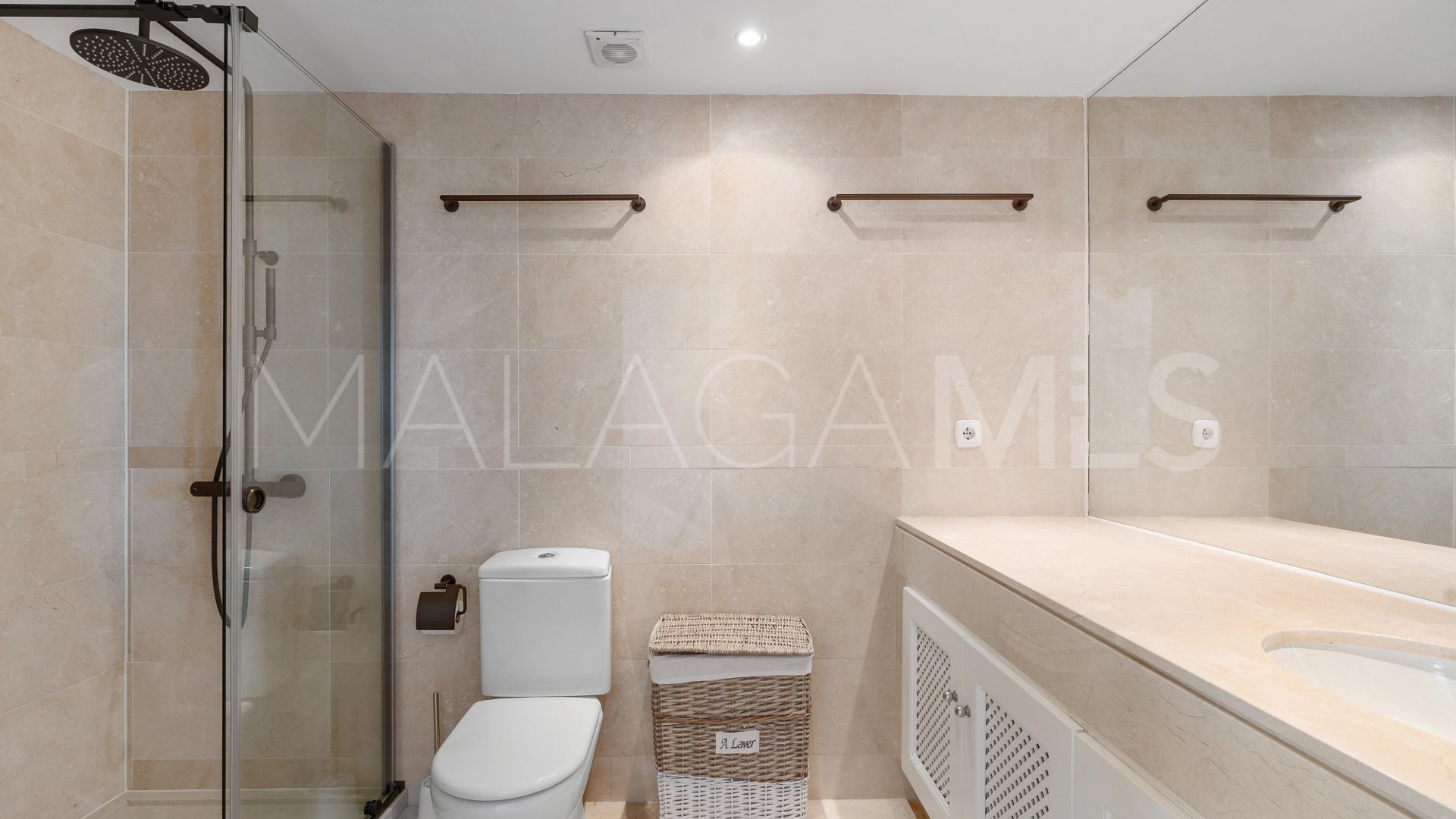 3 bedrooms duplex penthouse in Las Tortugas de Aloha for sale