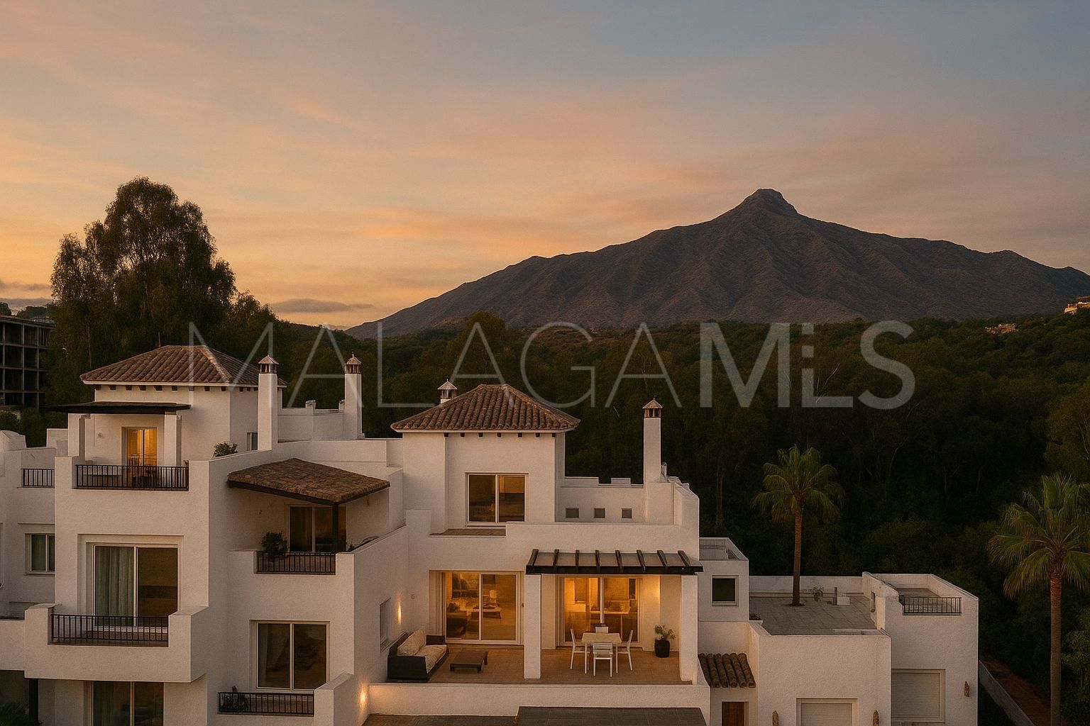 Duplex penthouse for sale in Las Tortugas de Aloha