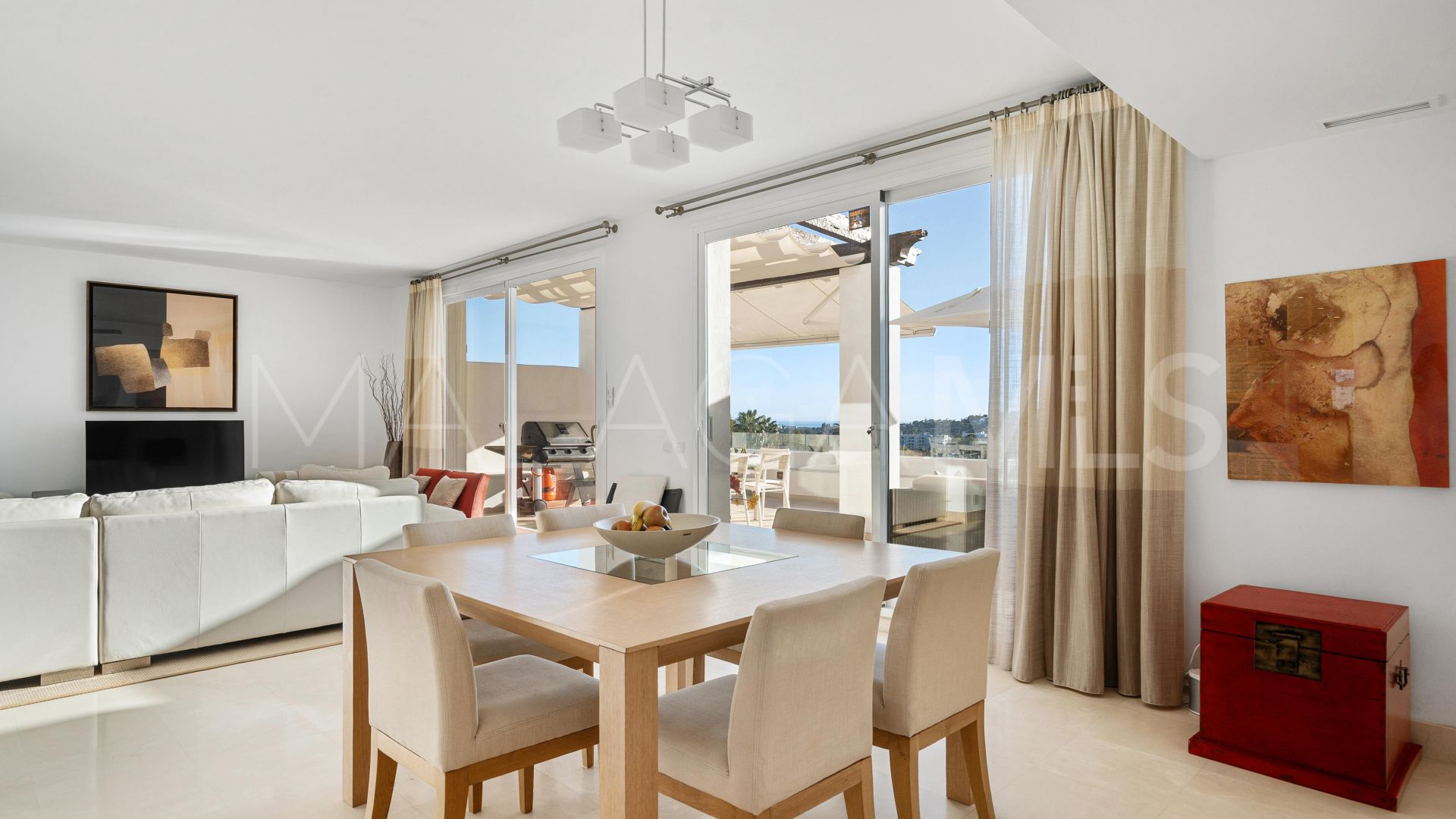 3 bedrooms duplex penthouse in Las Tortugas de Aloha for sale