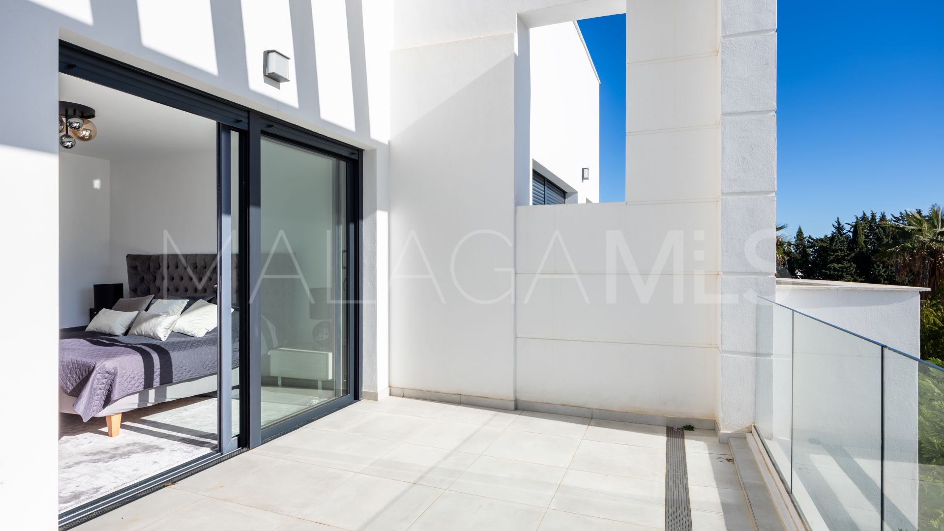 Maison de ville for sale in Estepona