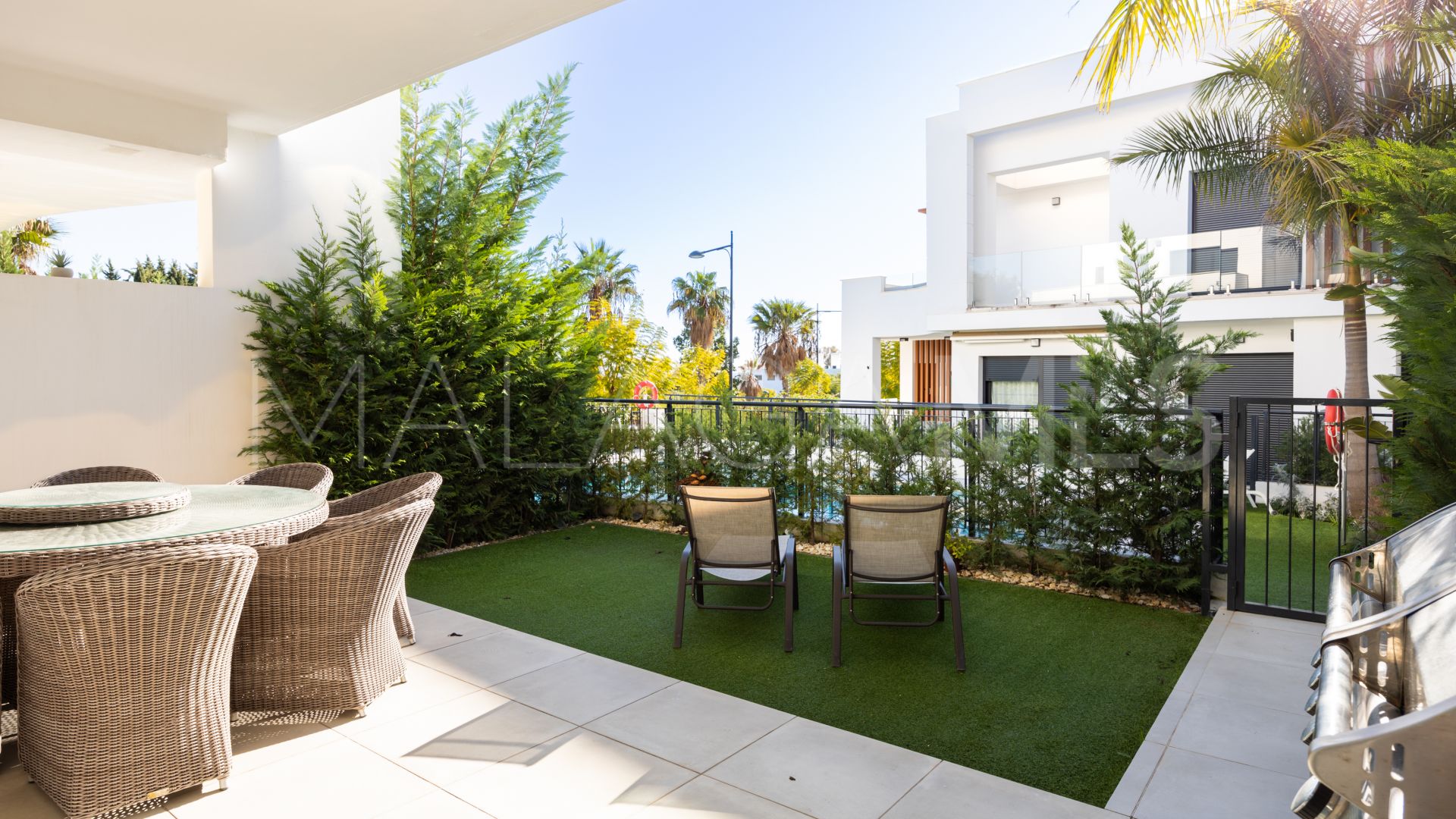 Maison de ville for sale in Estepona