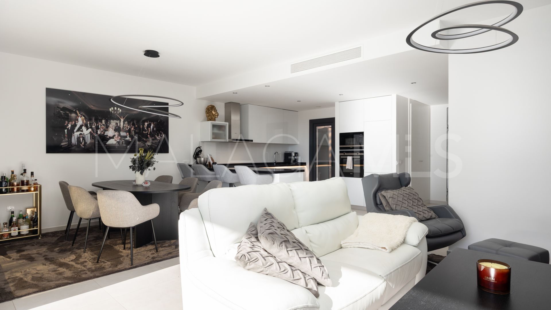 Maison de ville for sale in Estepona