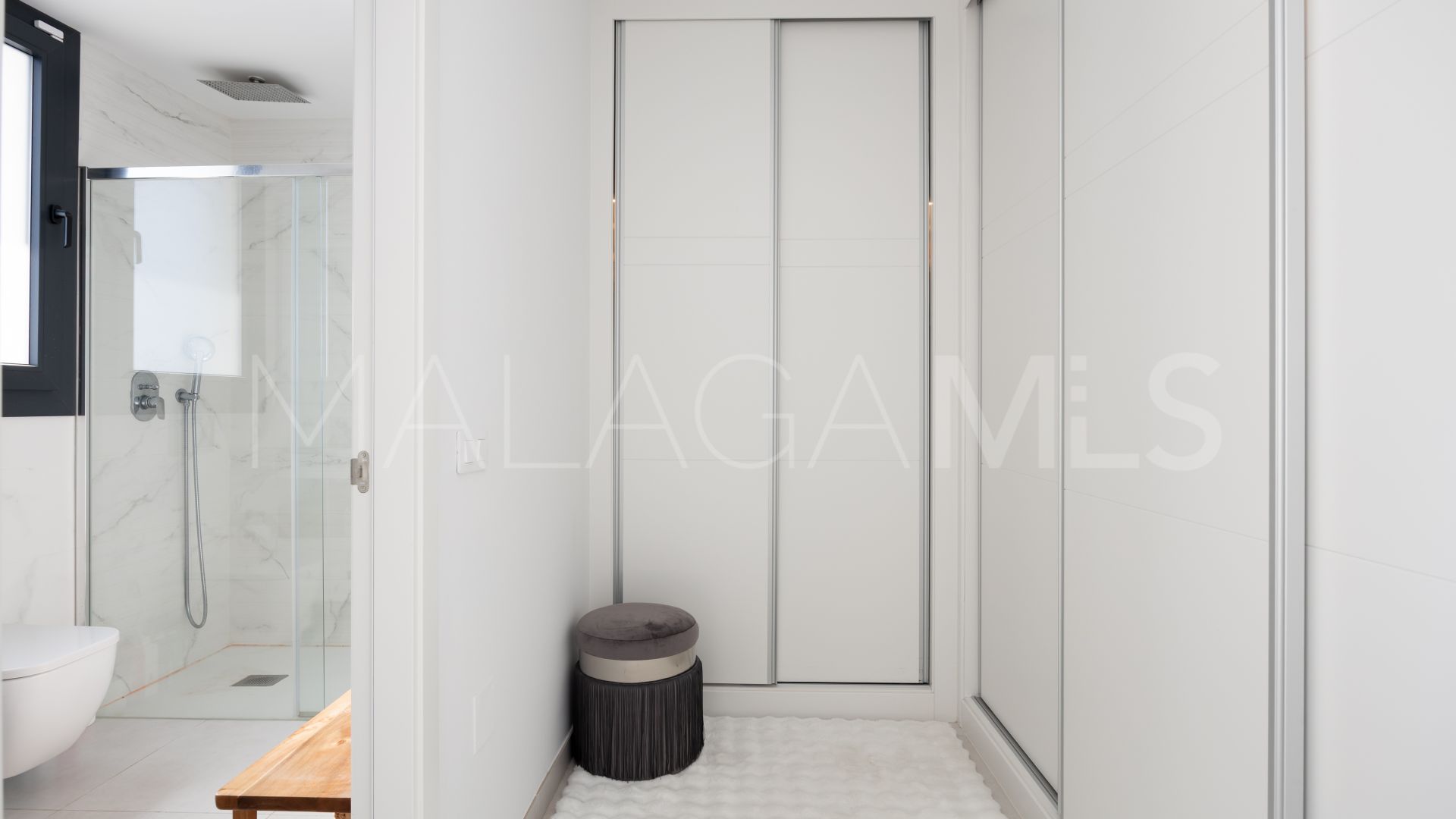 Maison de ville for sale in Estepona