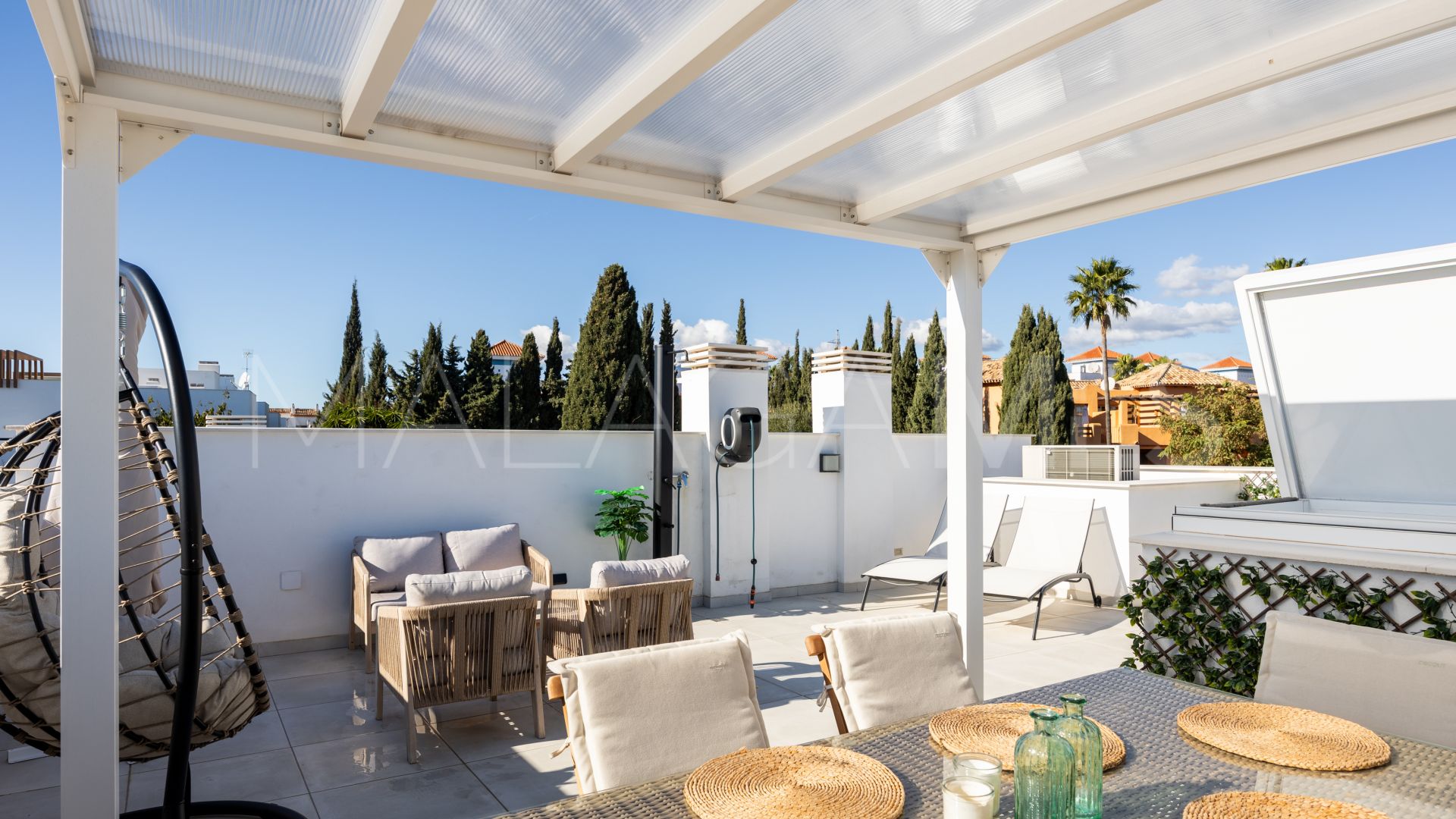 Maison de ville for sale in Estepona